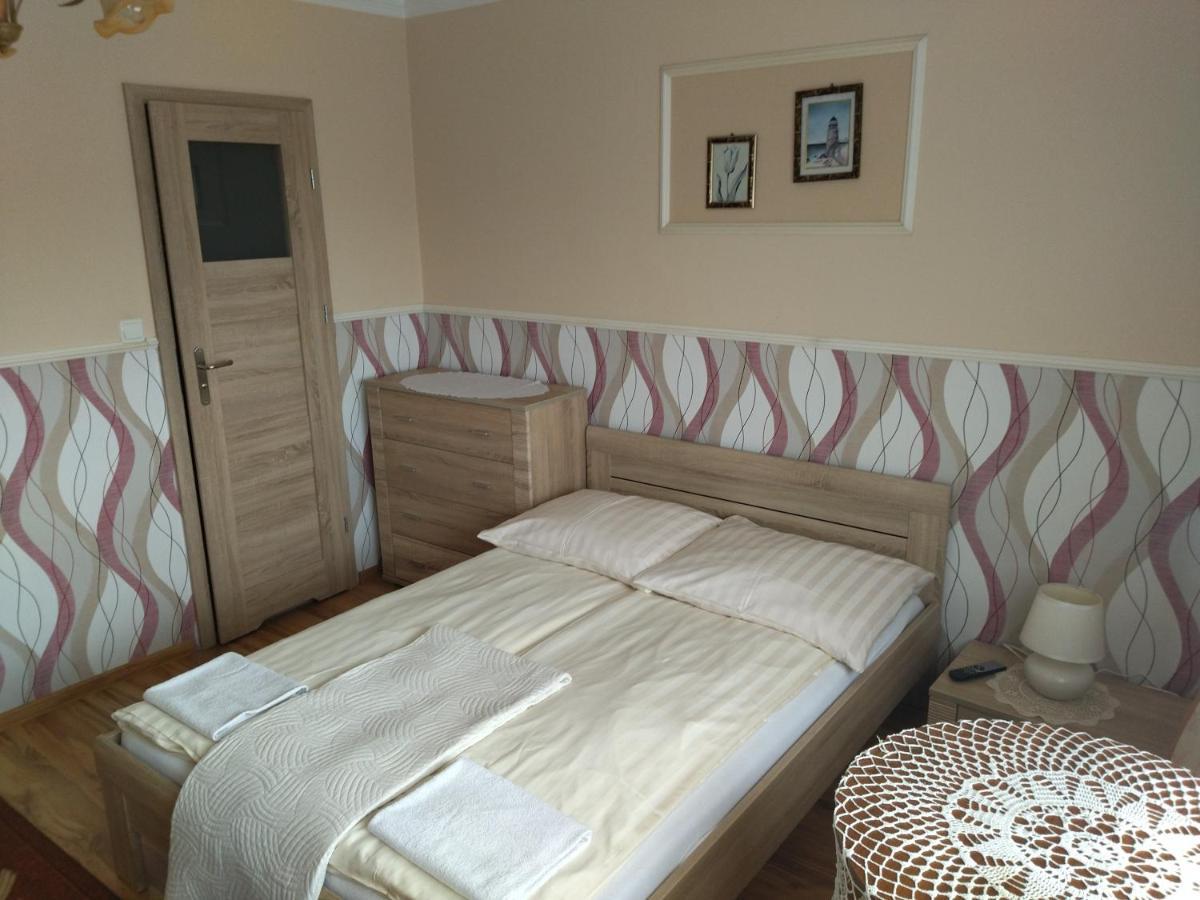 Karolinka Leba Apartment ภายนอก รูปภาพ