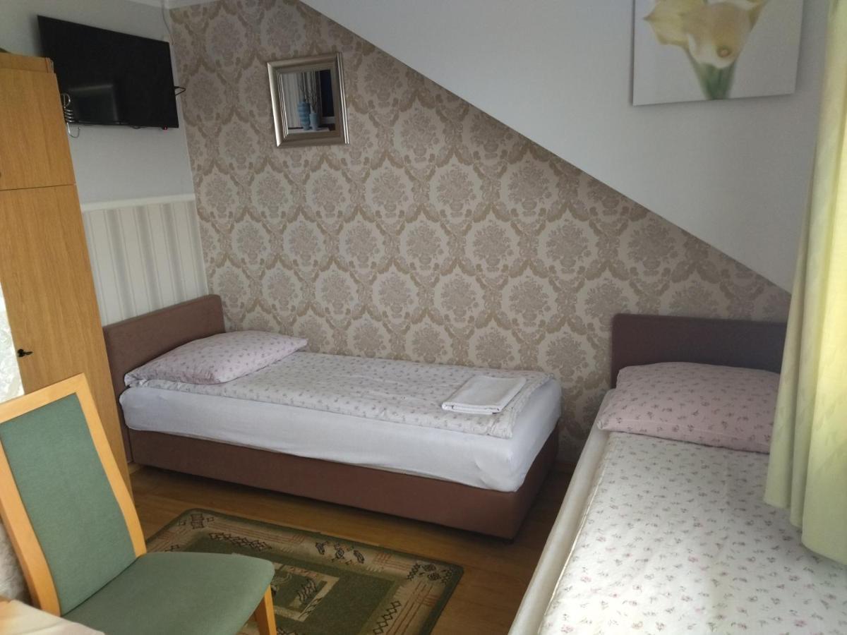 Karolinka Leba Apartment ภายนอก รูปภาพ