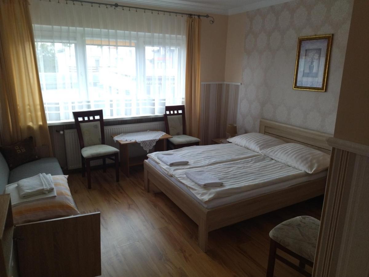 Karolinka Leba Apartment ภายนอก รูปภาพ