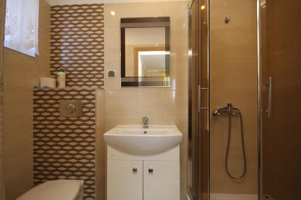 Karolinka Leba Apartment ภายนอก รูปภาพ