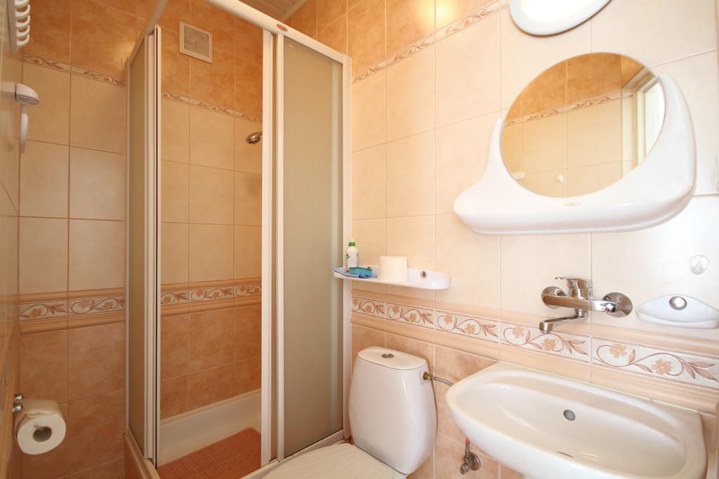 Karolinka Leba Apartment ภายนอก รูปภาพ